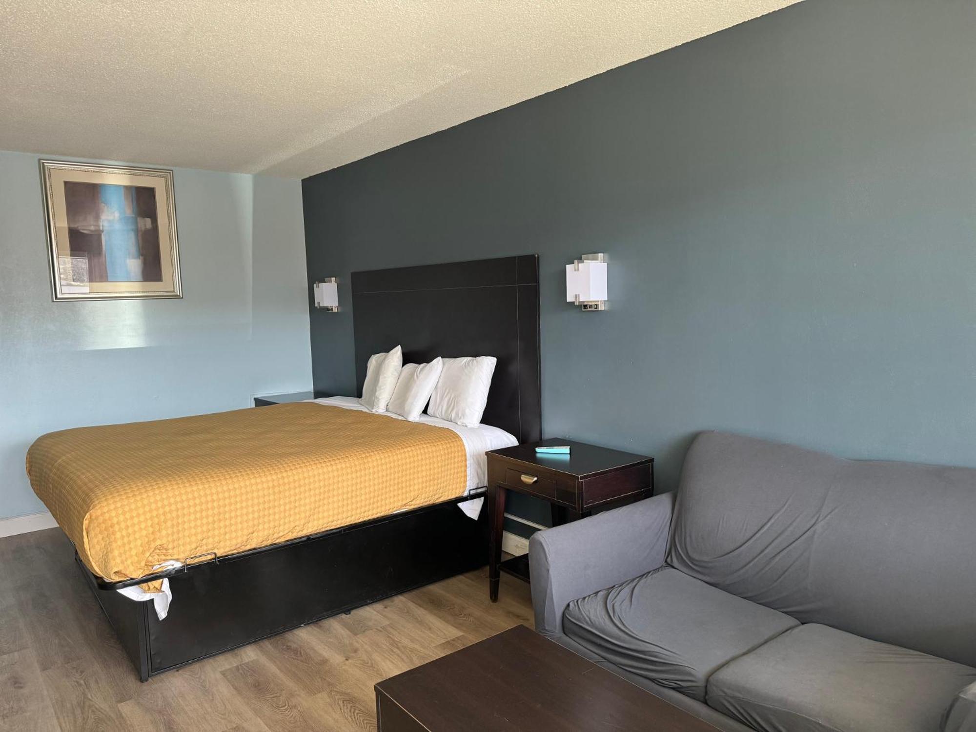Red Carpet Inn & Suites - Danville Εξωτερικό φωτογραφία
